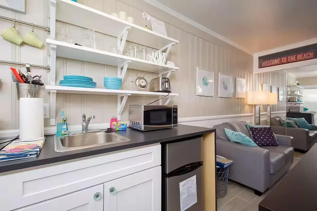 Holiday home Prime Newport Location Bay Access Walk To Fun Zone Dining Edgewater C Villa Newport Beach